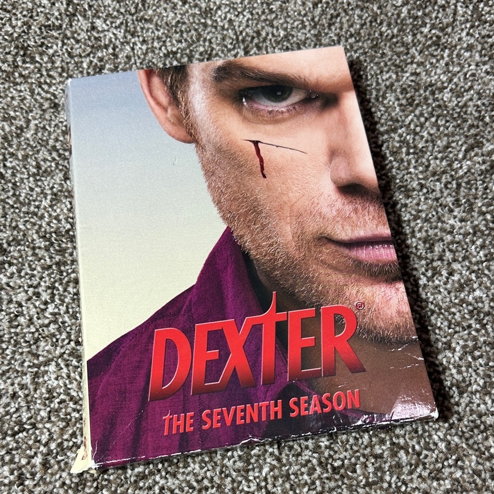 Dexter The Seventh Season DVD Box Set - Red and Purple Cover